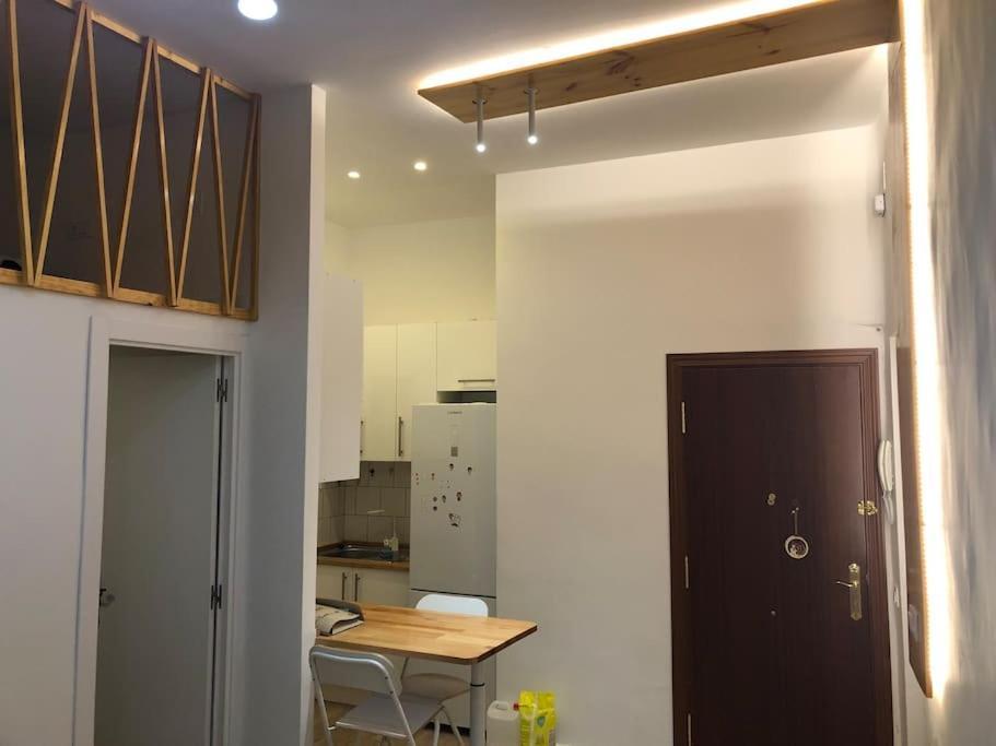 Avda Plaza De Toros, Apartamento Dos Dormitorios Junto A Metro Vistalegre Madrid Exteriör bild